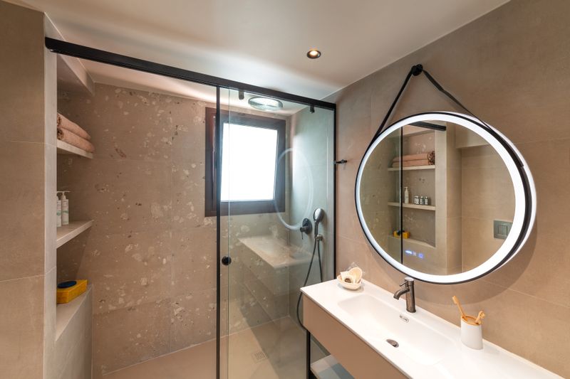 First bathroom at Villa Irianna, Rhodes